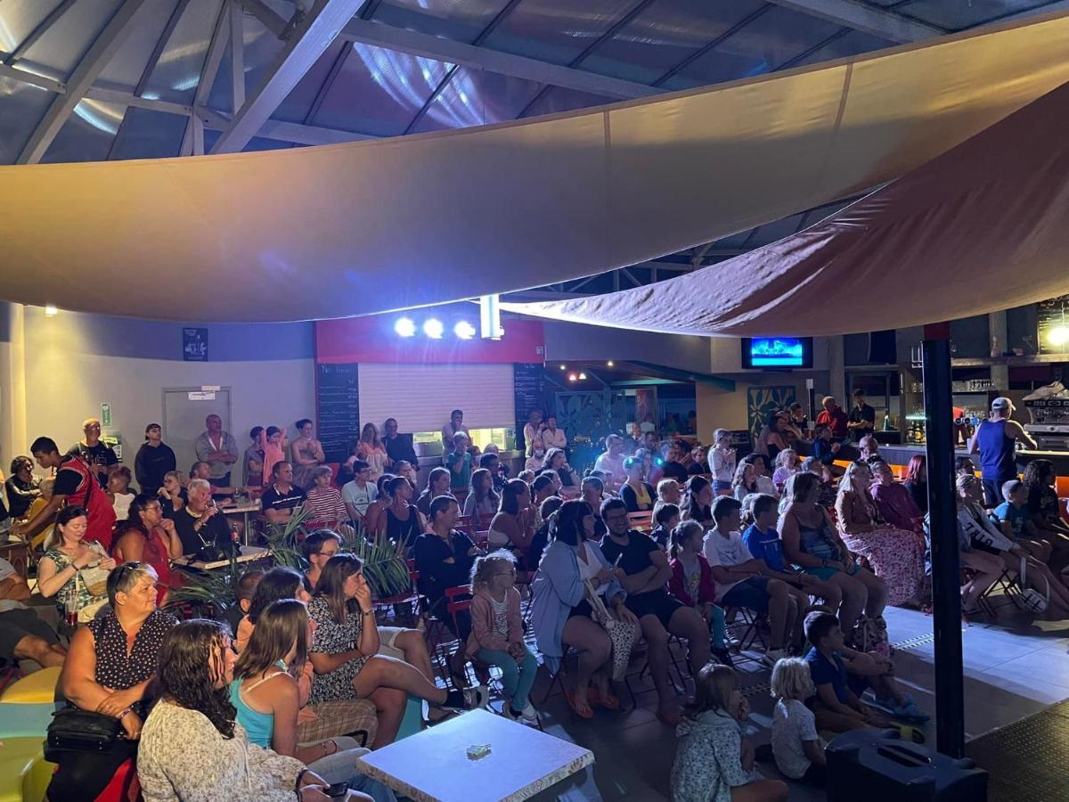 Hotel Camping Les Chouans Saint-Hilaire-de-Riez Esterno foto