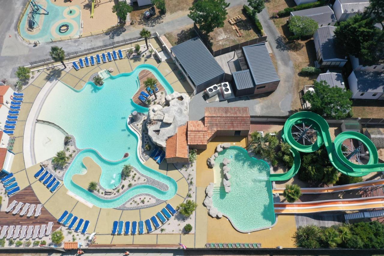 Hotel Camping Les Chouans Saint-Hilaire-de-Riez Esterno foto