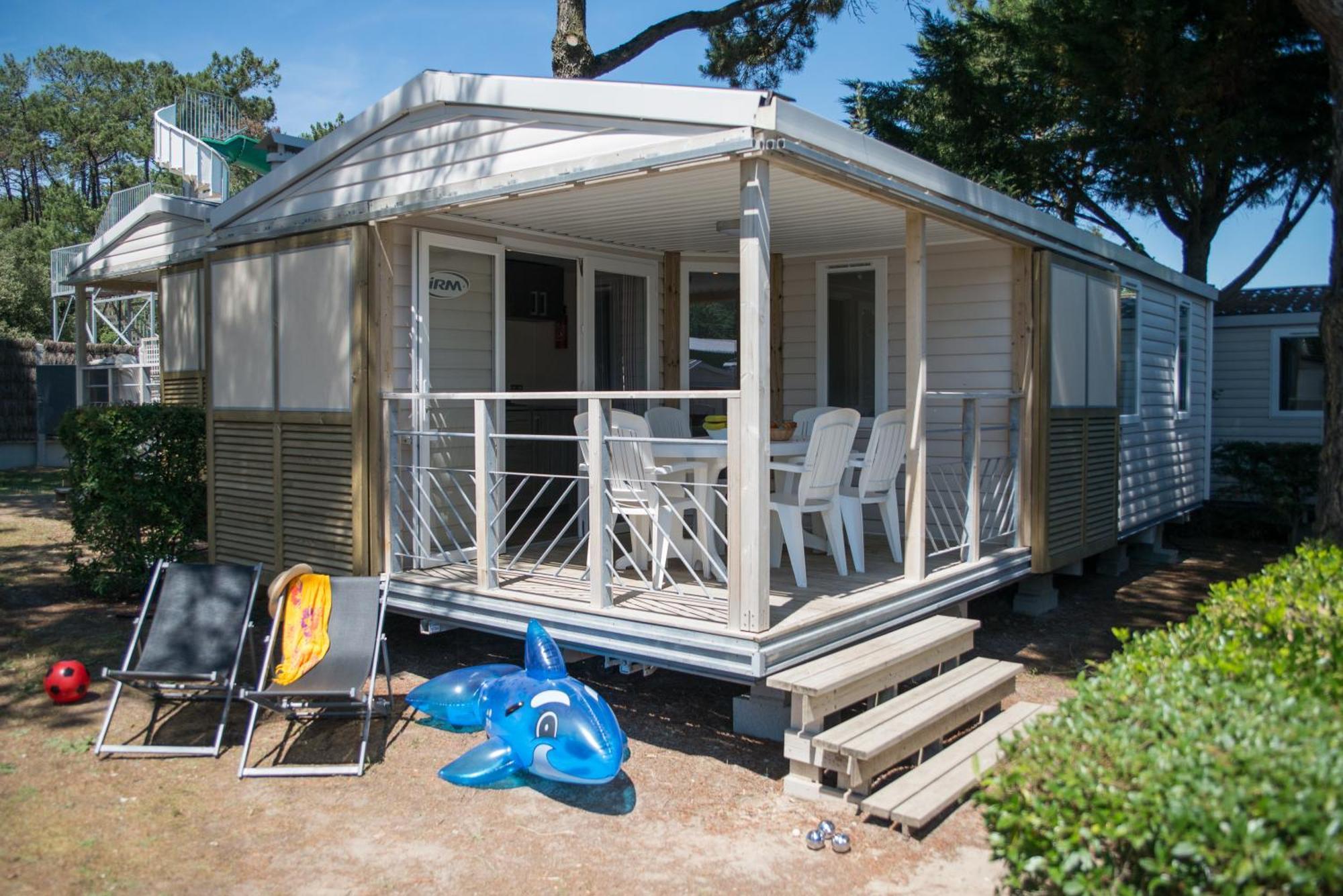 Hotel Camping Les Chouans Saint-Hilaire-de-Riez Esterno foto